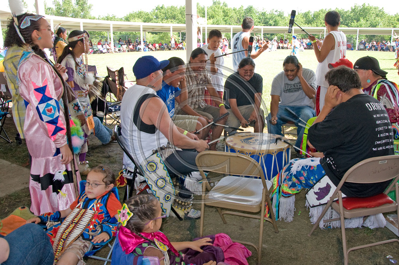 KANSAS HERITAGE PHOTOGRAPHY Prairie Band Potawatomi 2009 Pow Wow